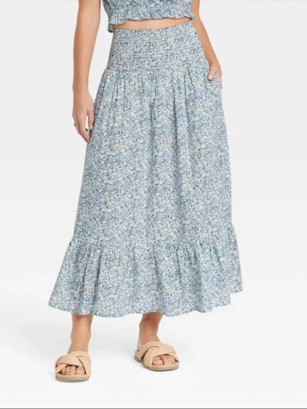 Universal Thread Smocked Waist Midi Skirt Blue Floral Medium